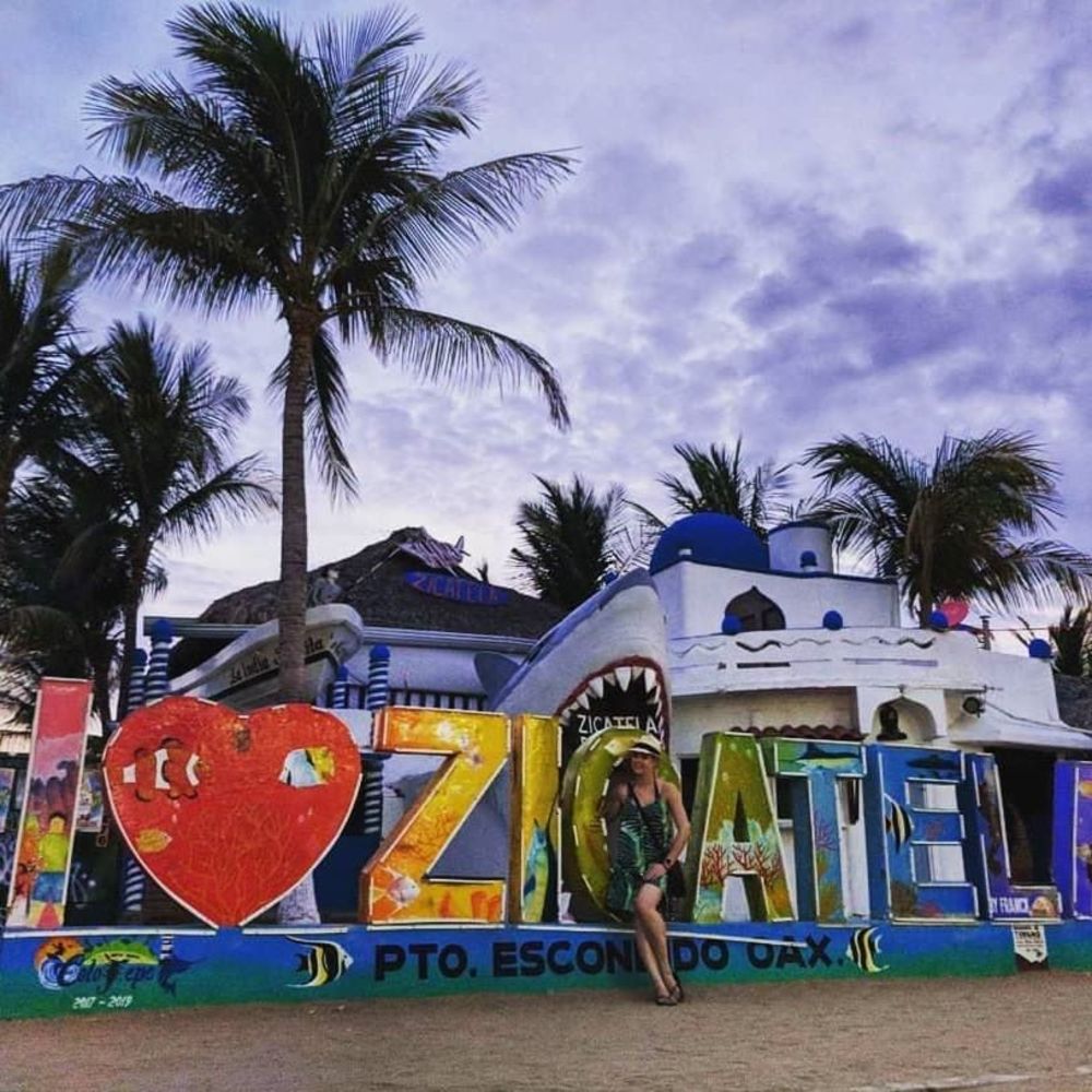 Meet your Posher, Becca